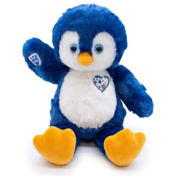 Build a bear cubscription box winyer 2021 collectible bundle - Picture 2 of 8